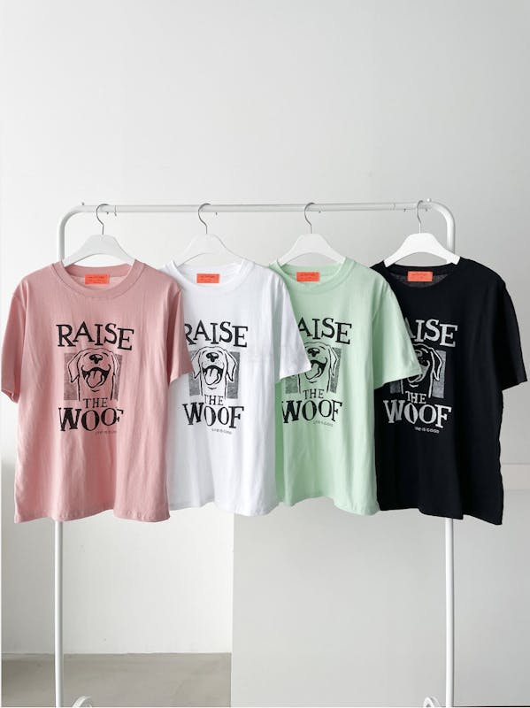 【RAISE THE WOOF】ドッグロゴTシャツの画像1枚目