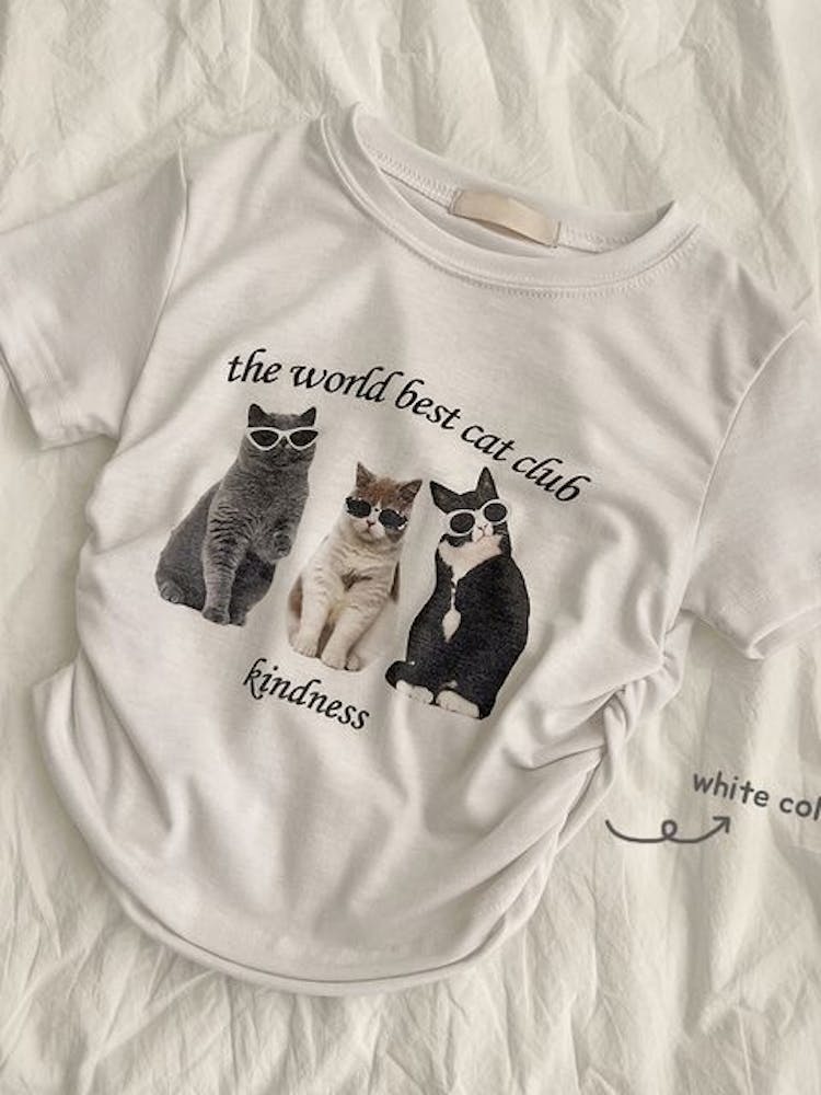 猫イラストTシャツの画像1枚目