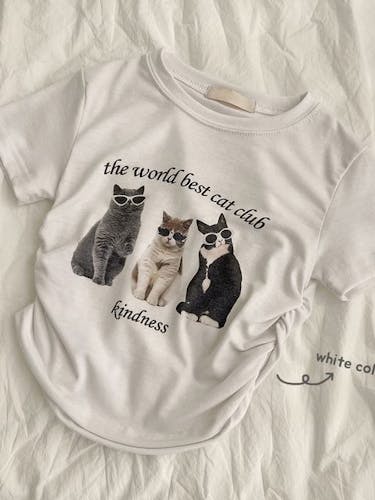 猫イラストTシャツ